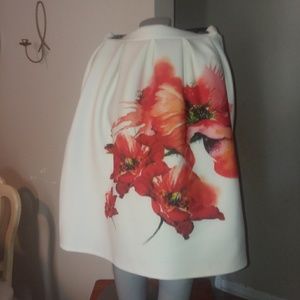 Women skirt by Mcmaco size L